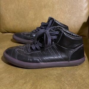 Camper Purple Patent Leather Lace Up Shoes Size 37
